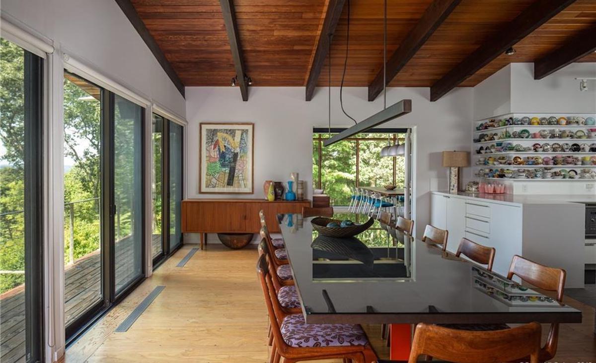 Dining area Dining area