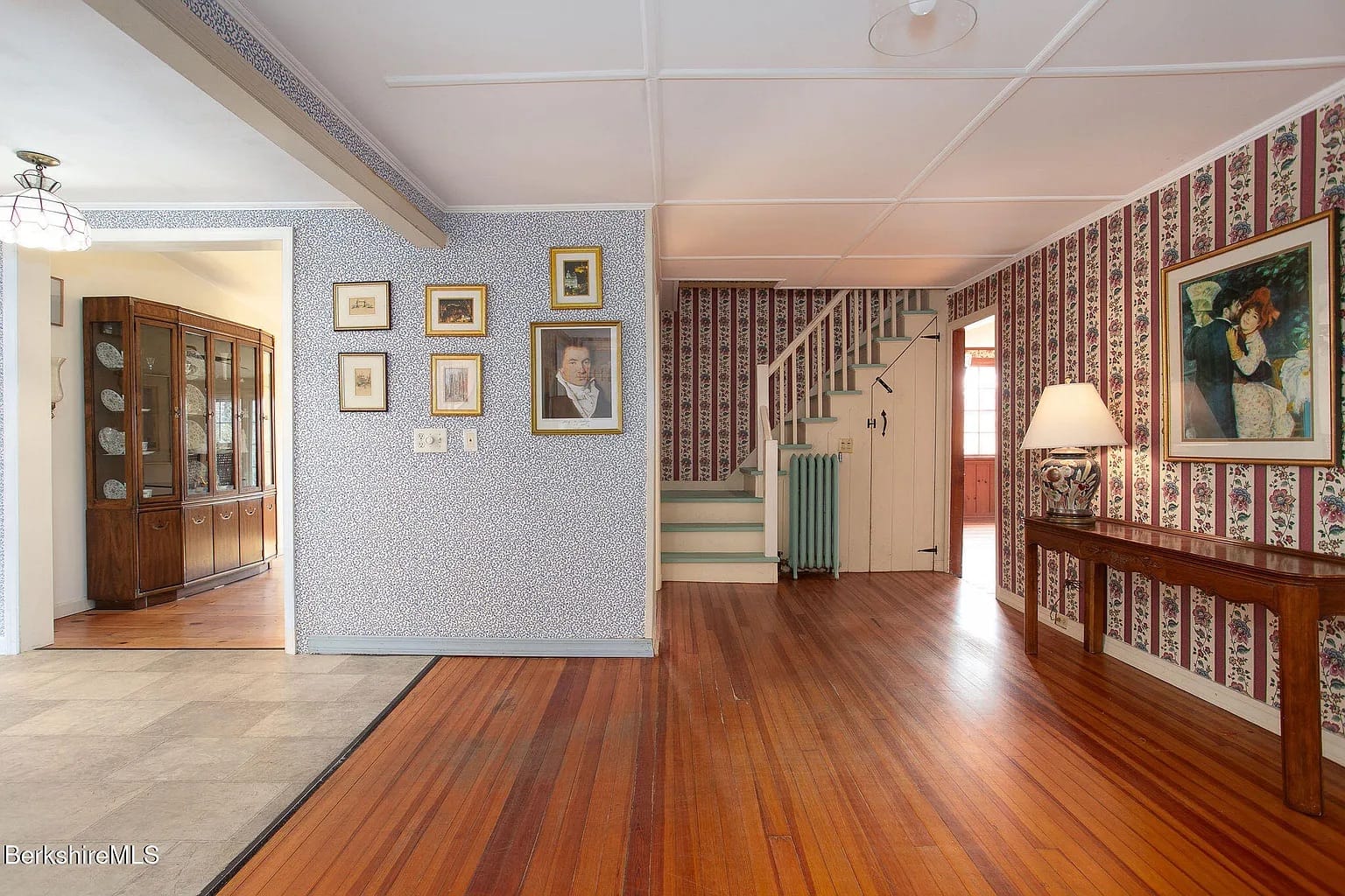 1860 Colonial in West Stockbridge