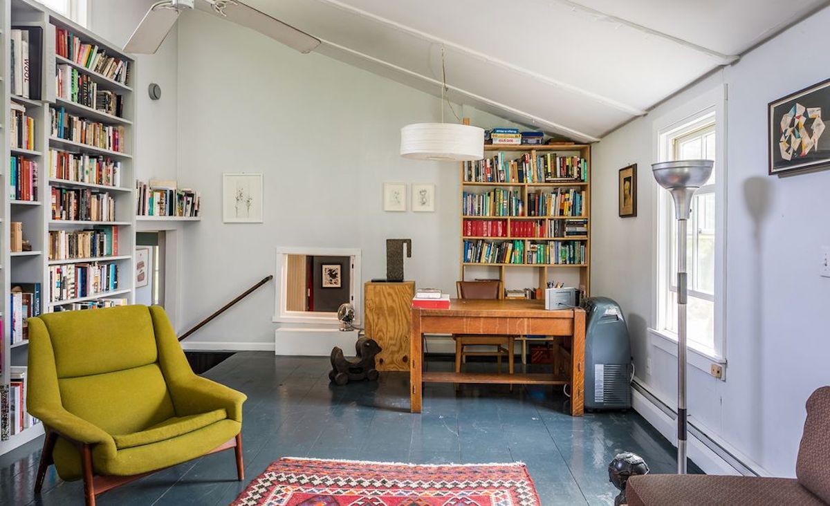 Built-in bookshelves