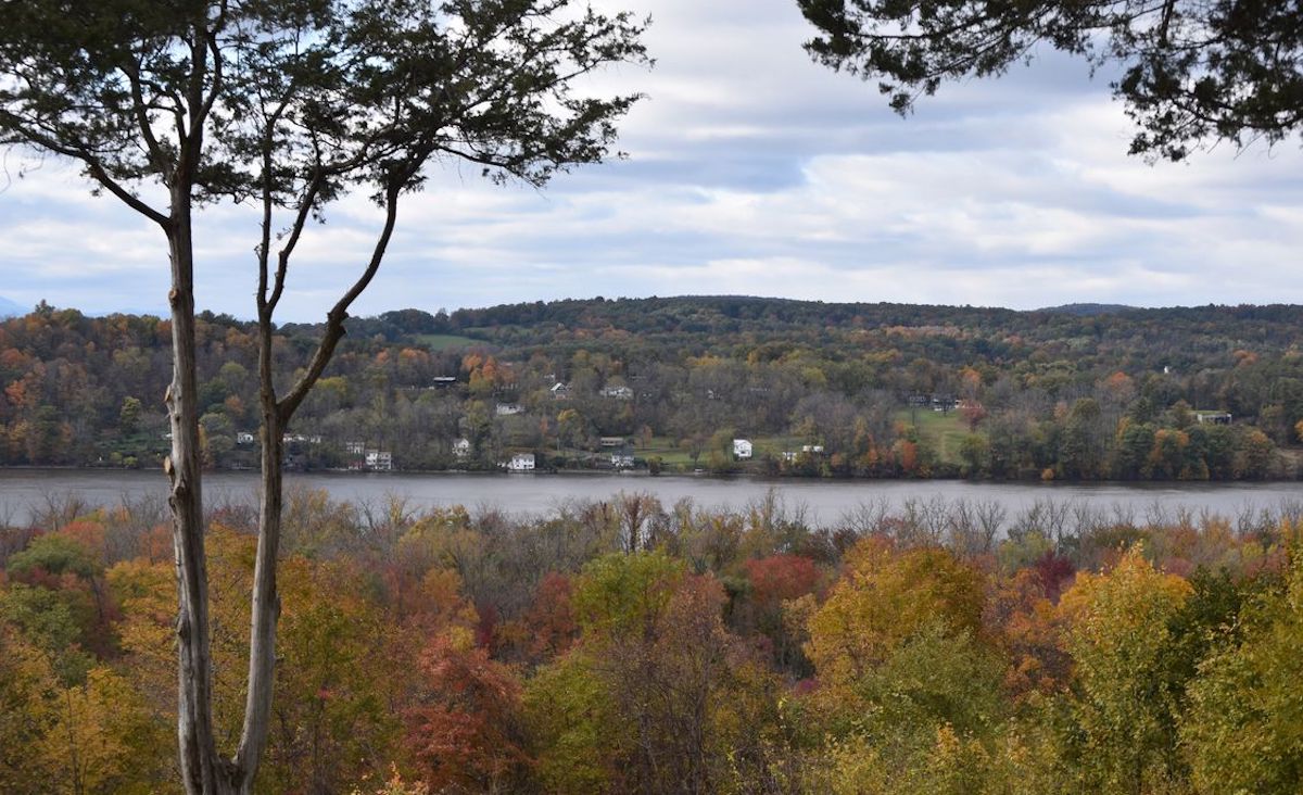 Views over Hudson River