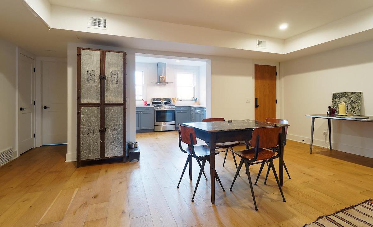 First-floor apartment