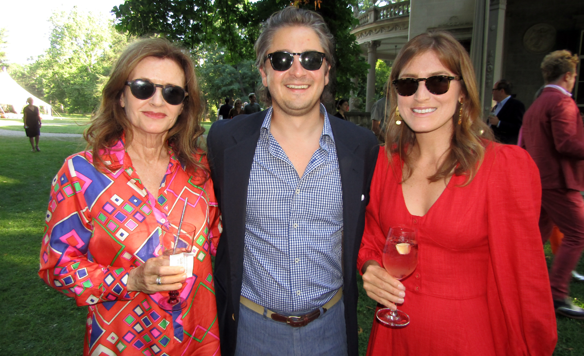 Wendy Ettinger with&nbsp;Michael and Kenzie Reinoso