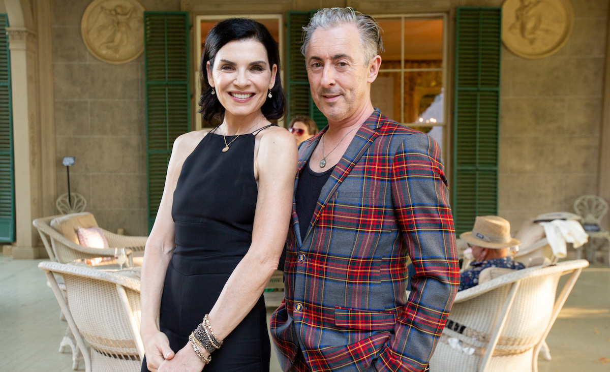 Julianna Margulies and Alan Cumming. Photo by David Teng.