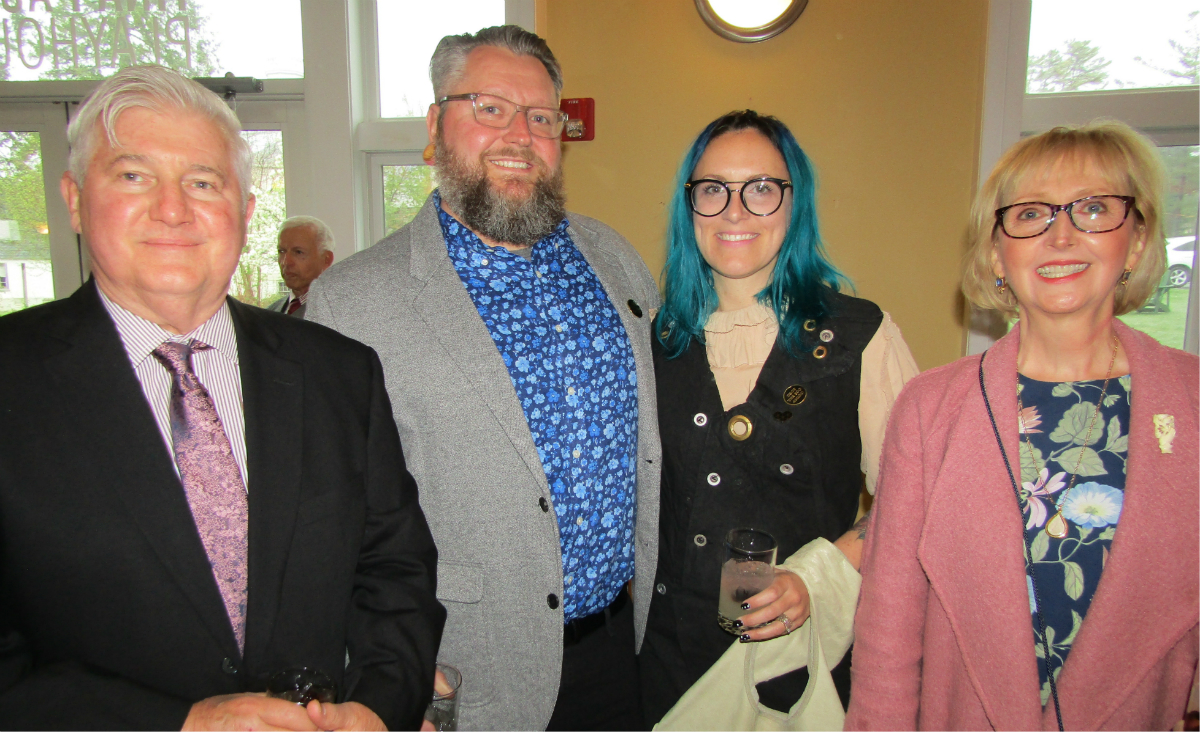Van Shields,&nbsp;Bill Wright,&nbsp;Carrie Wright&nbsp;and&nbsp;Peggy Rivers