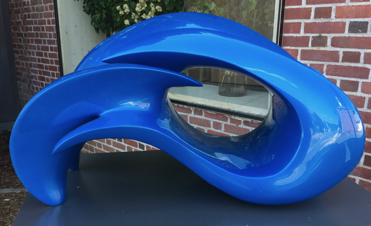 Cornelia Kubler Kavanagh, &ldquo;Wave Form V,&rdquo; painted bronze, 2014 &ndash; 2017.