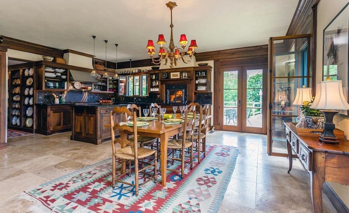 Dining room Dining room