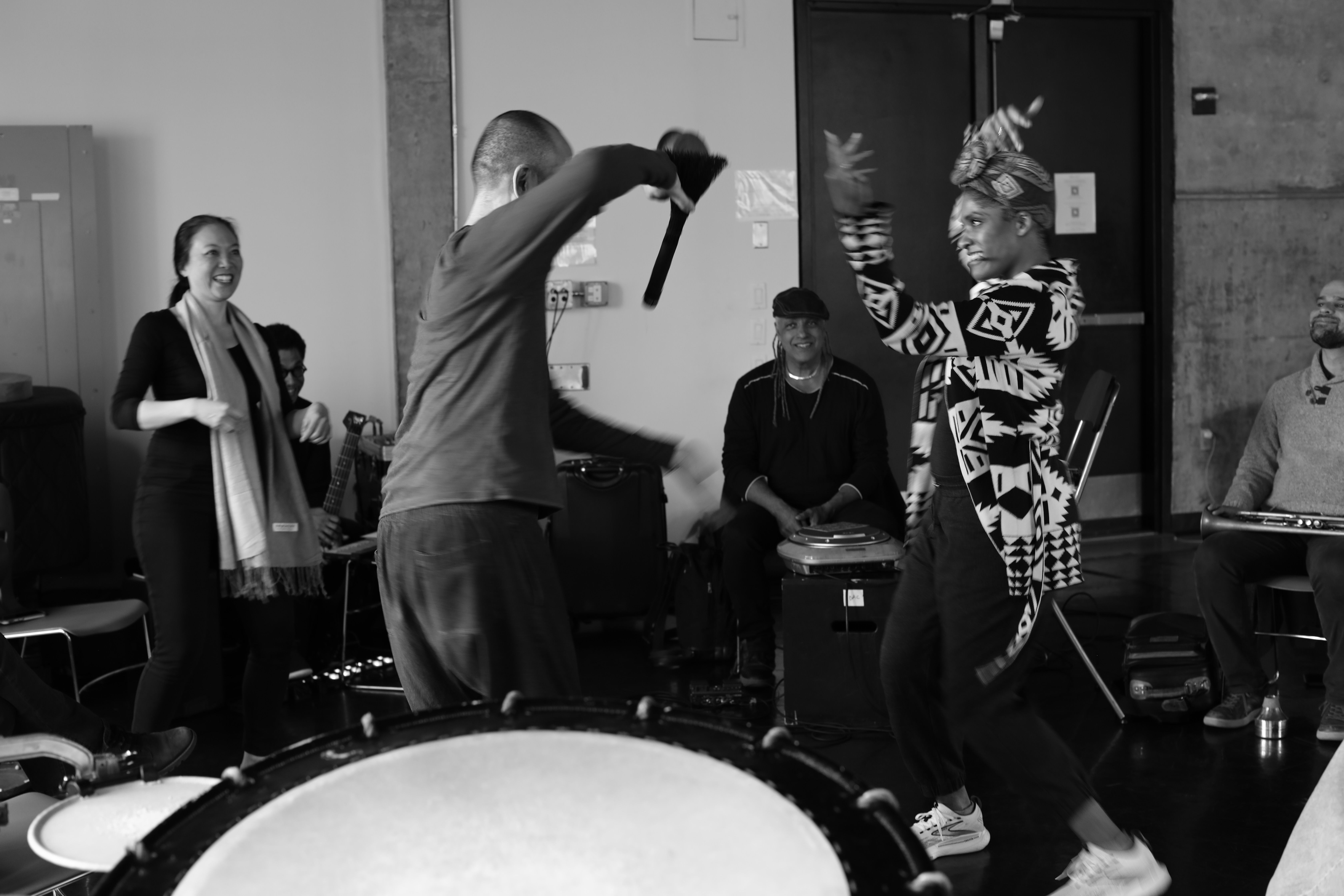 Watanabe and Moran improvise together.