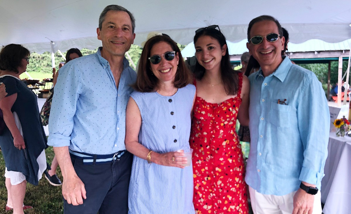 David Edelson with the Steinman family: Emily, Lily, and Steve