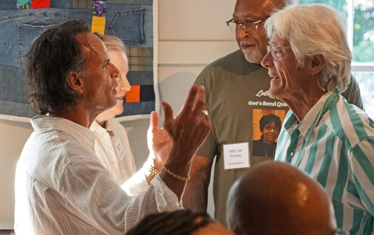 Actor Walton Goggins, artist Mary Ann Davis (behind Goggins), Willie Joe Pettway, and Spencertown Academy Board Member David Cudaback. - Peter Blandori