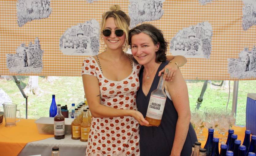 The Hudson Standard's Emily Oephelia and Marianna Corville kept guests cool with signature cocktails at Olana's summer gala. The Hudson Standard's Emily Oephelia and Marianna Corville kept guests cool with signature cocktails at Olana's summer gala.
