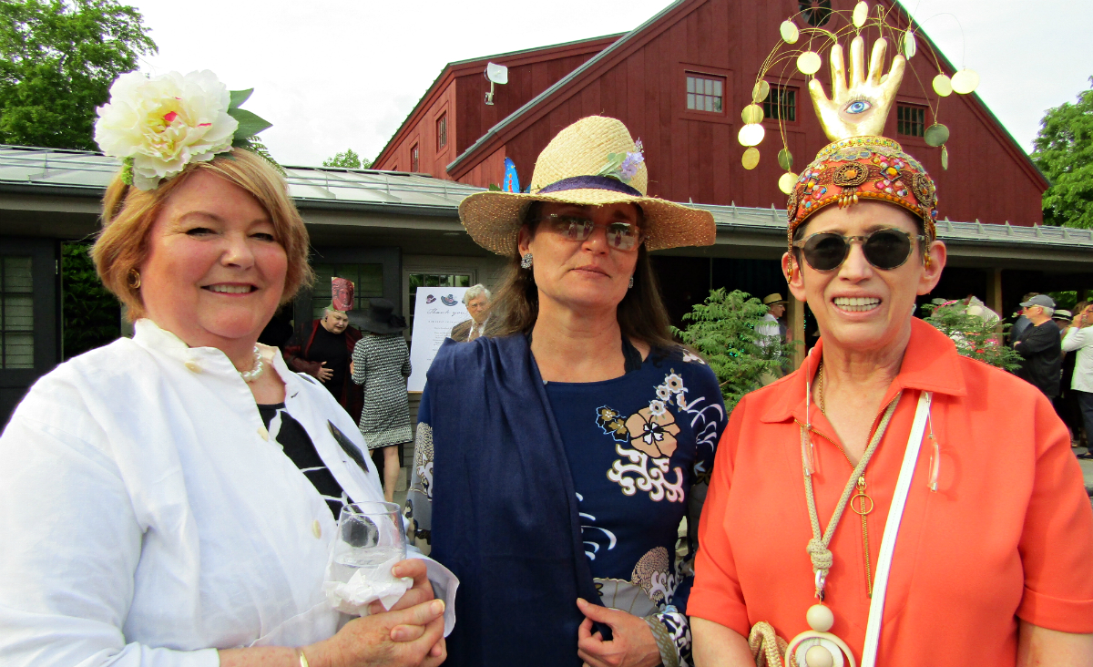 Board member&nbsp;Martha Piper, Virigina Warner&nbsp;and&nbsp;Beth DeWoody