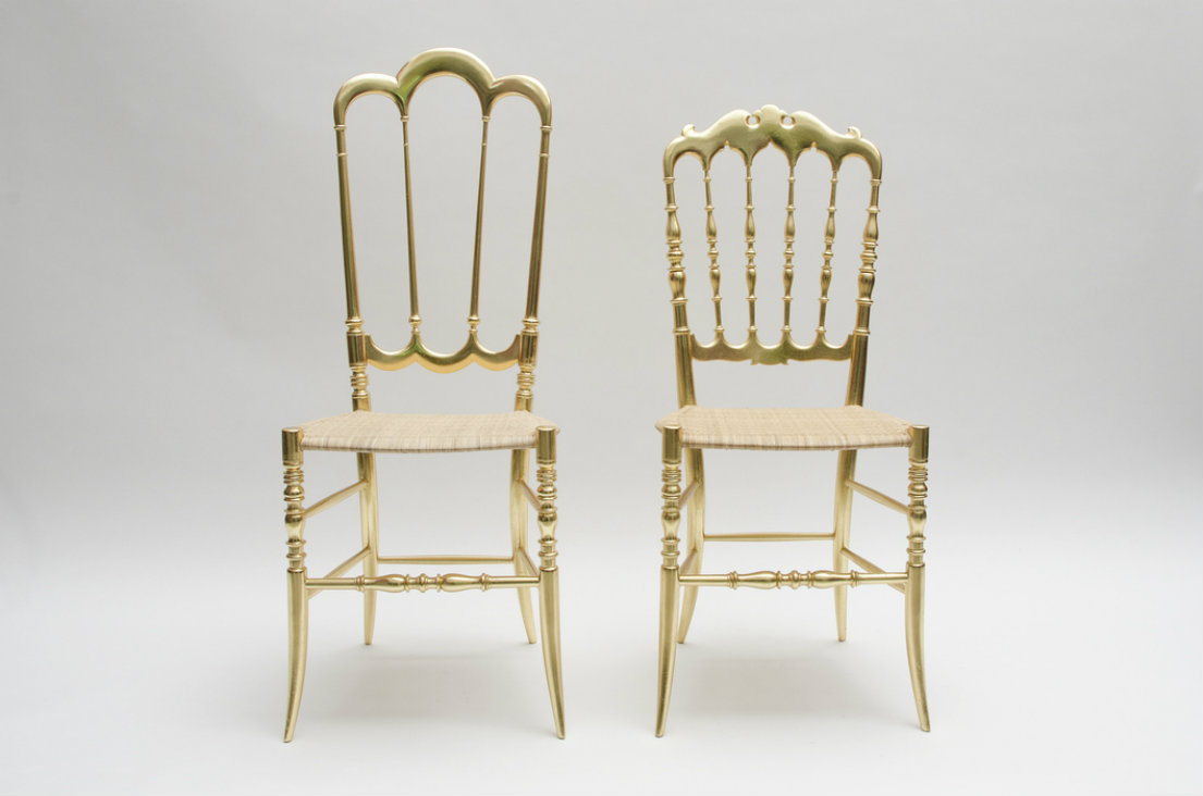 Gilded Owl:&nbsp;Tre Archi and Paragina Chiavari chairs in gold leaf.&nbsp;Photo: Chiavari