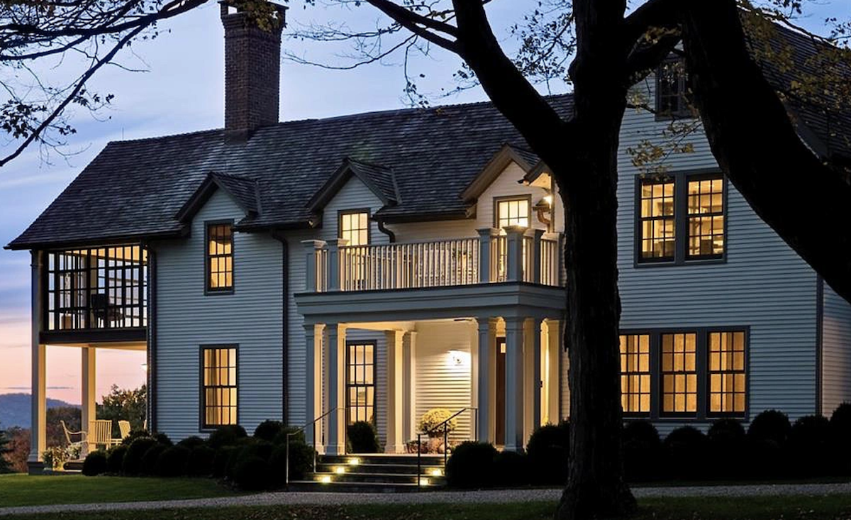 Exterior at night Exterior at night