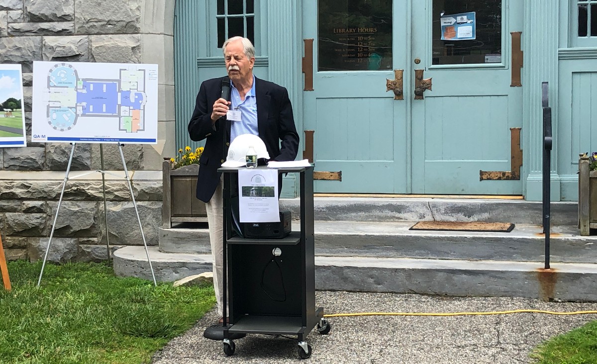 Board President Thomas Trowbridge, III addresses the crowd.