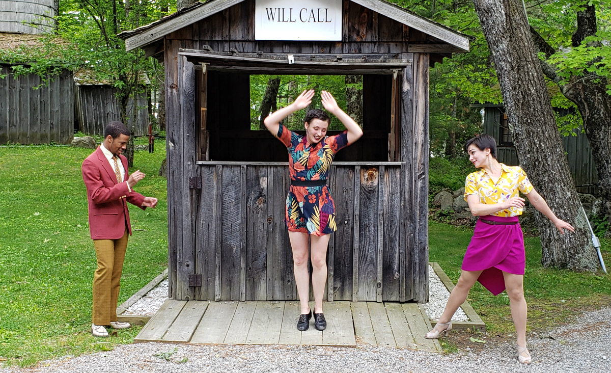 Wild Rhythm performed during cocktail hour