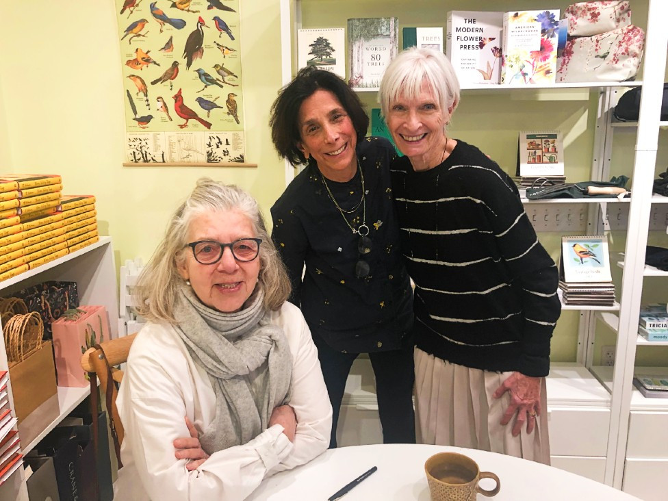 Maira Kalman with Paper Trail&#39;s owners, Maureen Missner and Serine Hastings
