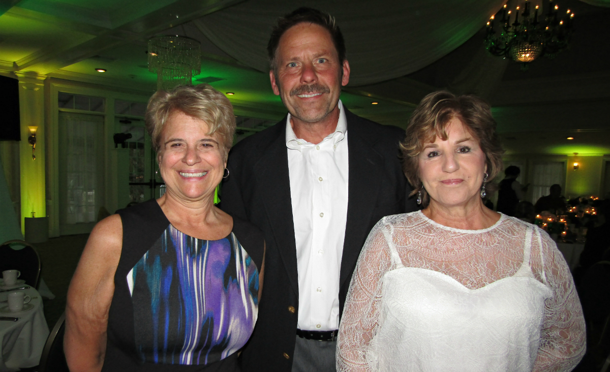 Linda O'Brien, Daniel Niewinski and Kids' Place board member Paula McLean Linda O'Brien, Daniel Niewinski and Kids' Place board member Paula McLean