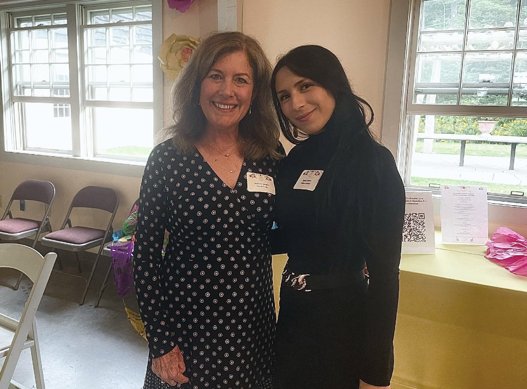 LitNet tutor Jeanne Lemlin with Tania Riano, a LitNet learner&nbsp;&nbsp;