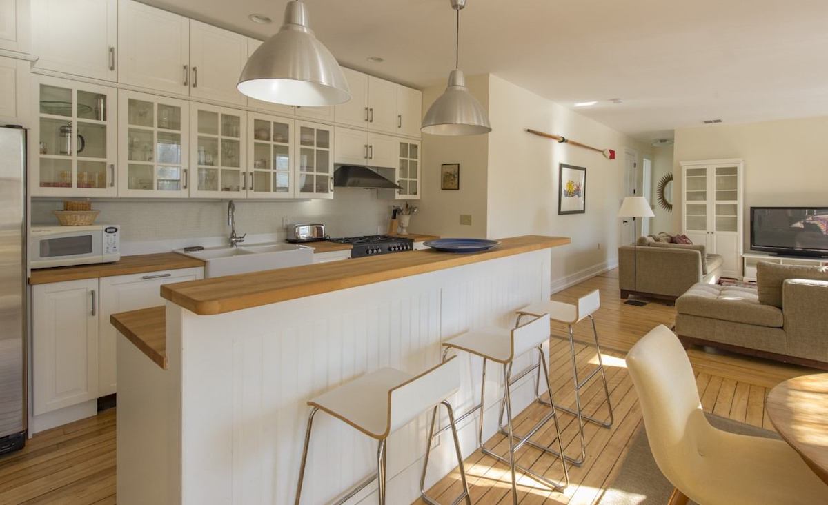 First unit apartment