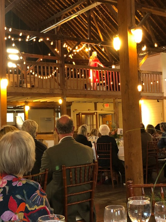 Soprano Teresa Perrotta serenades the guests.