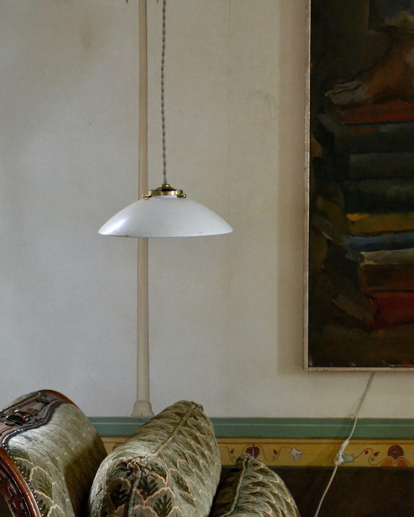 Each porcelain pendant by&nbsp;Quittner&nbsp;is hand-thrown and detailed before being wired and UL Listed. Conscious individuality is core to the practice, and the hands of the thrower are put on display when the pendant is illuminated. \ - Quittner