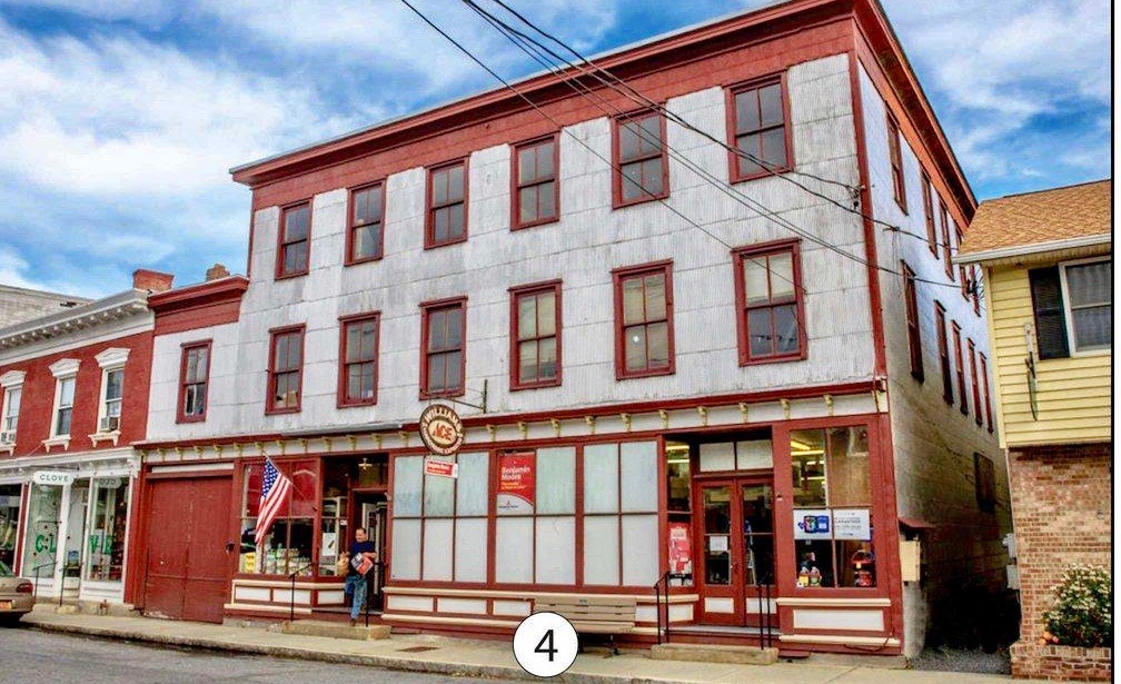 Now operated as a Williams Express, the hardware store building in the center of Red Hook was the first piece of the&nbsp;Baright&nbsp;family&#39;s little real estate empire.&nbsp;