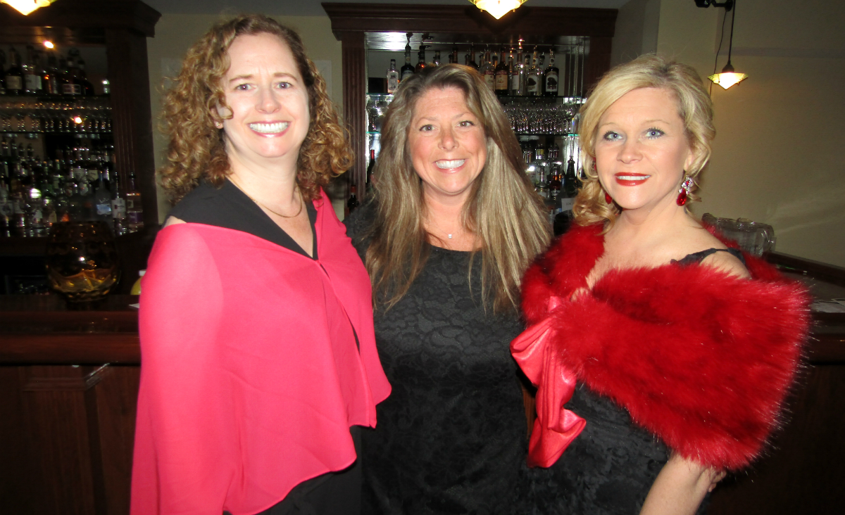 Rachel Tomkowicz, Kate Korzendorfer and Kellie Witherell Rachel Tomkowicz, Kate Korzendorfer and Kellie Witherell