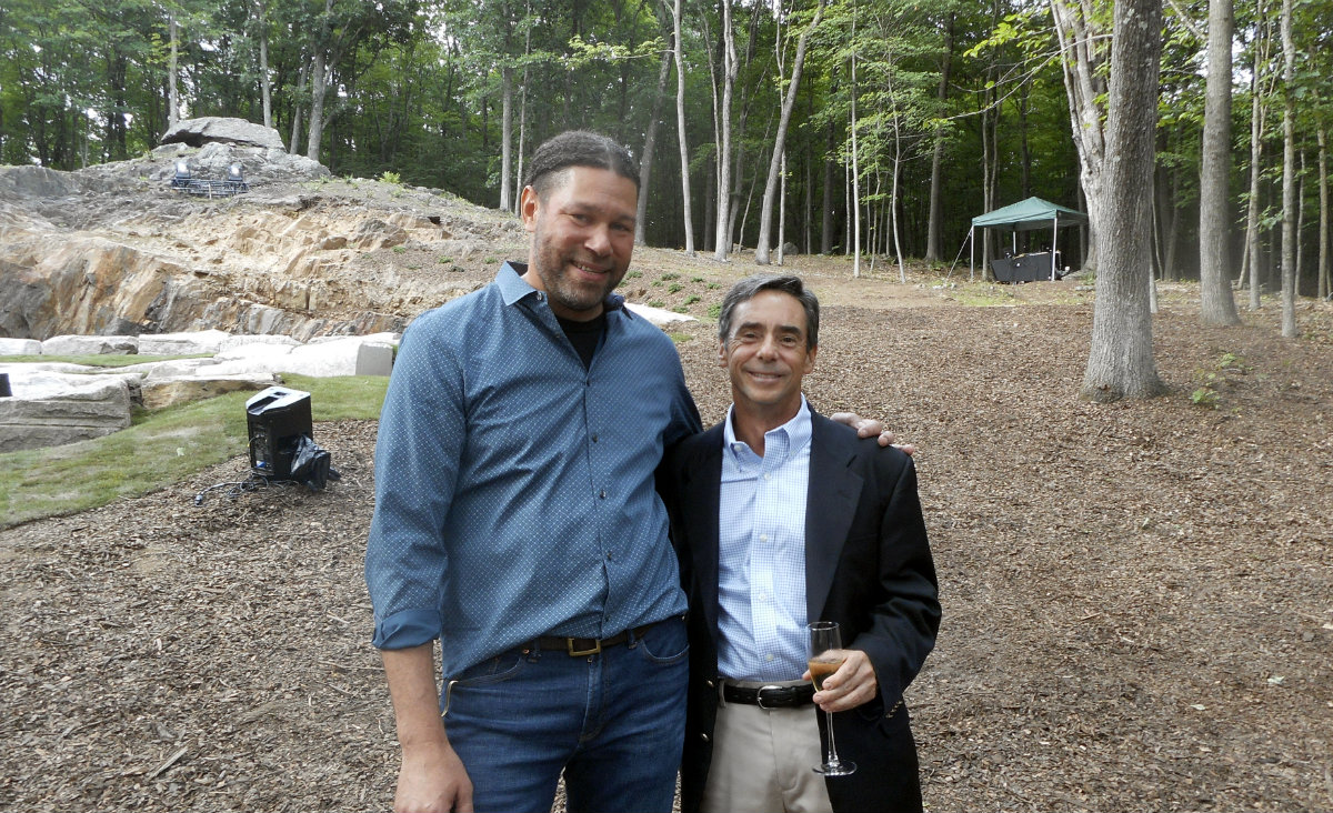 John Bourdeau&nbsp;of&nbsp;Spring Hill Vineyards, supplier of the wine for the evening, and&nbsp;Gary Goldring