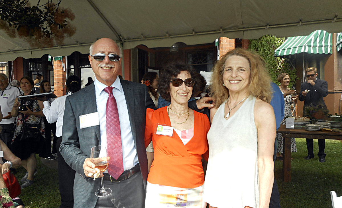 David Perlman, Jacqueline Wolf and harpist Elizabeth Morse. David Perlman, Jacqueline Wolf and harpist Elizabeth Morse.