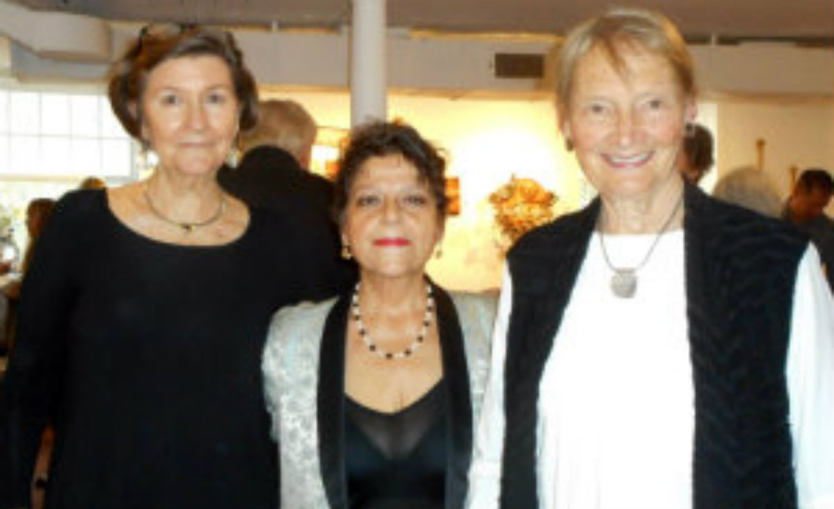 Susan Van Sickle, Linda Mironte&nbsp;and&nbsp;Susie Crofut.