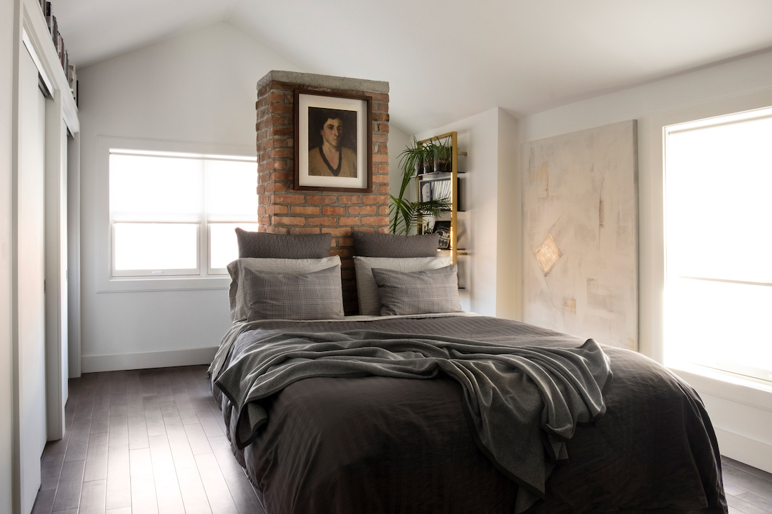 Master bedroom Master bedroom