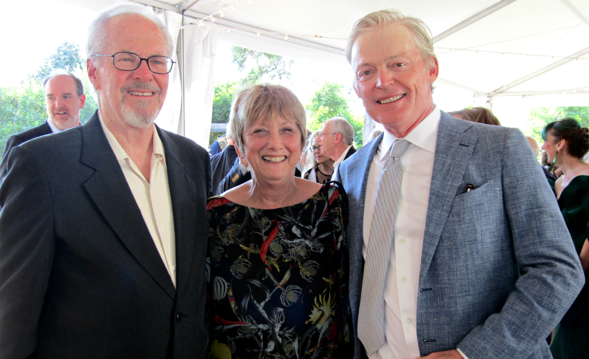Steve and Shari Ashman&nbsp;with Artistic Director&nbsp;Allyn Burrows