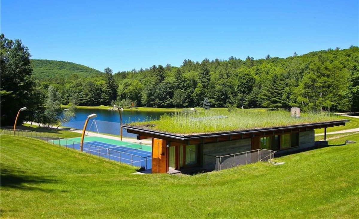 Swimming pond Swimming pond