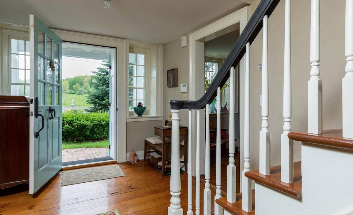 Opening foyer Opening foyer