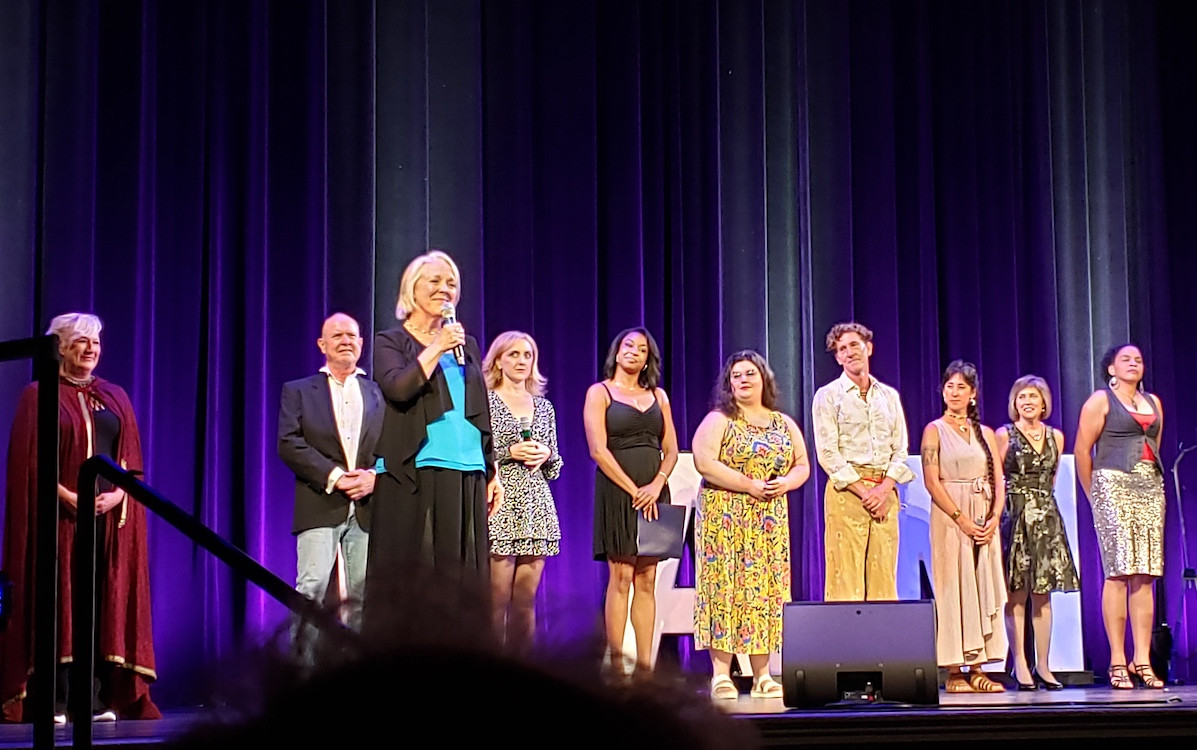 MisCast Cabaret performers join together in a musical finale MisCast Cabaret performers join together in a musical finale