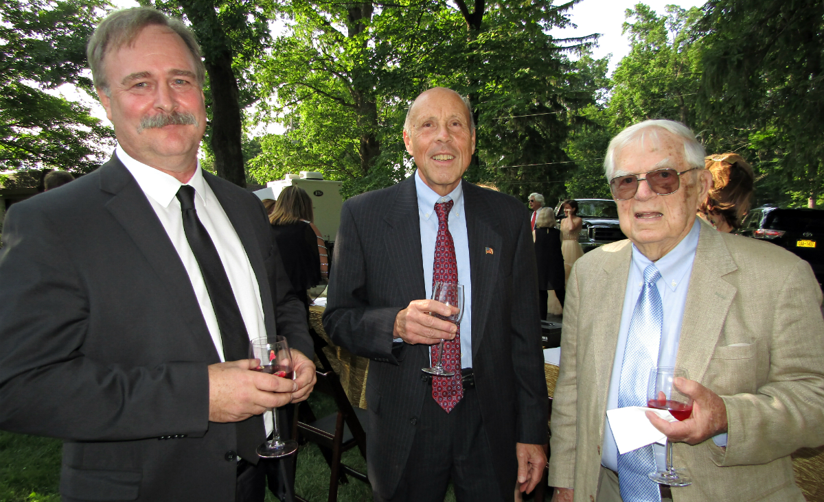 Winnakee&#39;s new executive director, Bob Davis, with board president Carl Meyer and founding board member John Golden