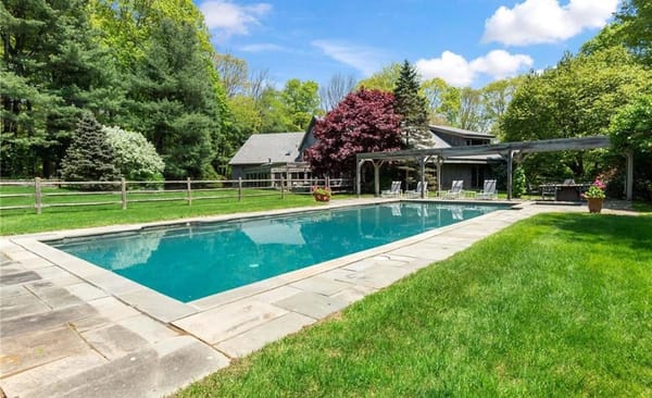 SPONSORED LISTING: Litchfield Living