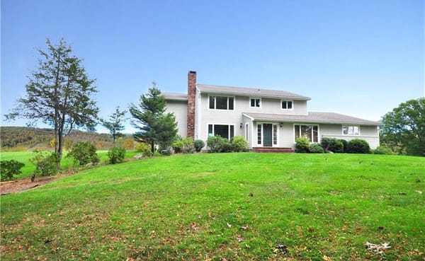 Endless Views In South Kent