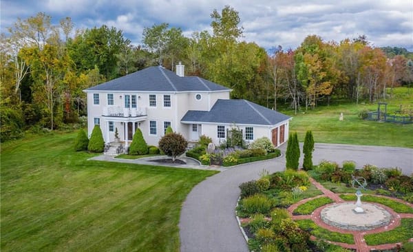 SPONSORED:  Litchfield Elegance