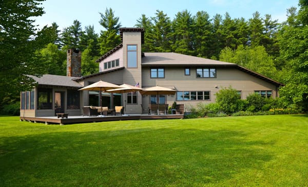 Eye-Catching Contemporary