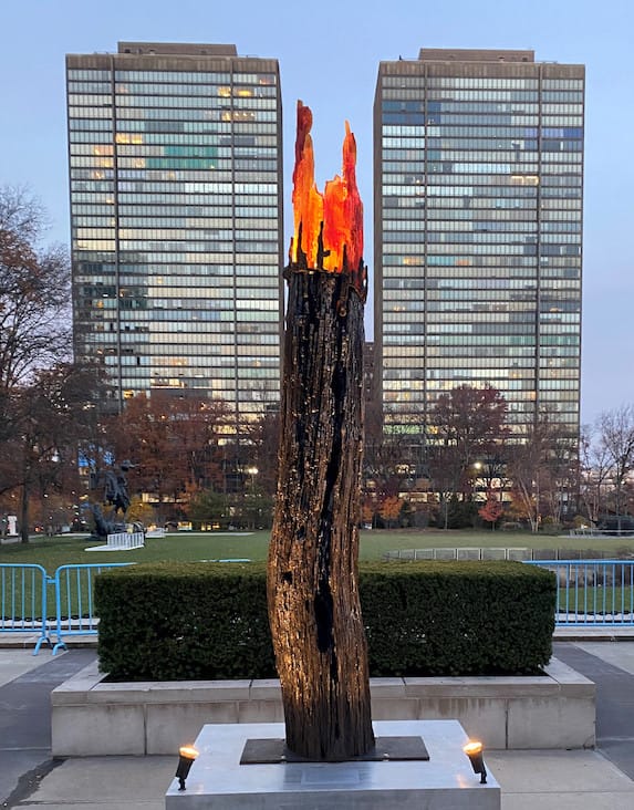 The International Year Of Glass, Reflected By A Berkshires Artist