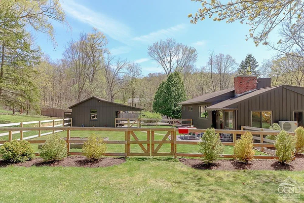 Keeping up with Midcentury Soul in Chatham