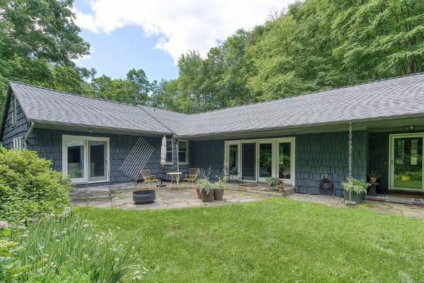 Single-Level Spaciouness