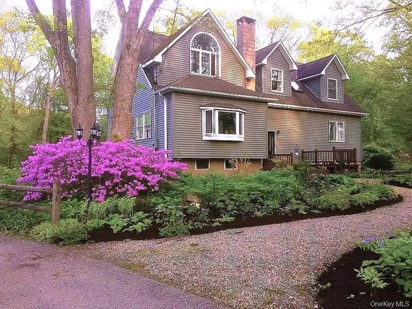 Hilltop Retreat in Wingdale/Wassaic