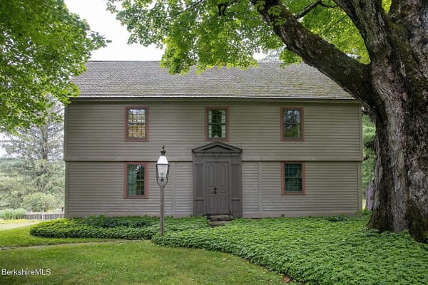 1750 Saltbox that's Part of Stockbridge History