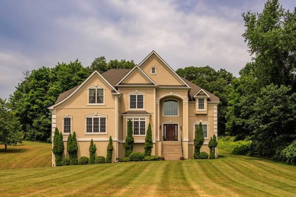 Grandeur In Lagrangeville