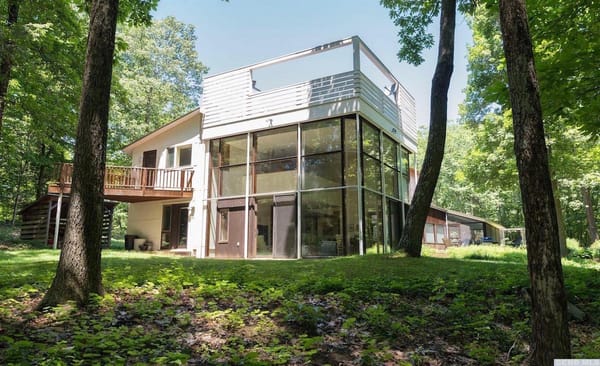 Frank Lloyd Wright Style