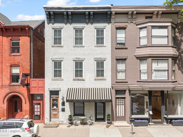 Right in the Heart of Hudson