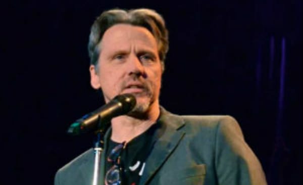 At Daniel's Art Party, Simon Rocks!