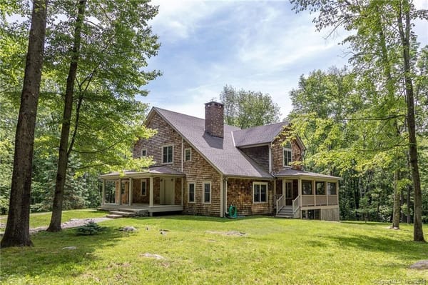 Farmhouse With Angles